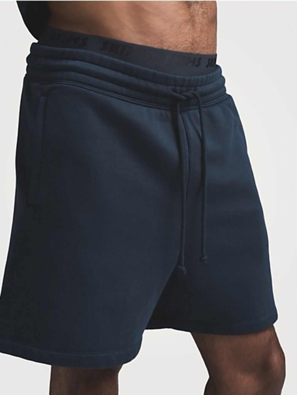 52. Skims • NWT $146 Fleece Lounge Relaxed Short W19-21”